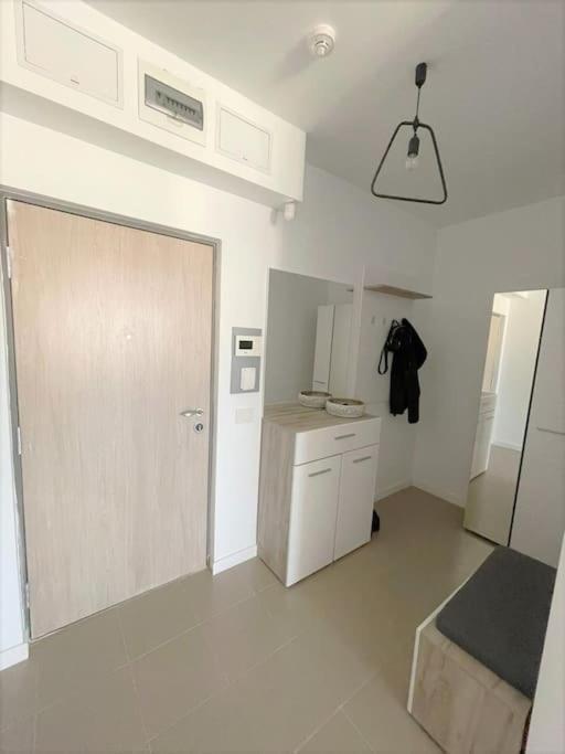 Апартаменти Apartament Onestilor Орадя Екстер'єр фото
